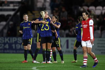 Manchester United knock out Arsenal as Chelsea also reach Continental Cup semi-finals