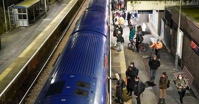 Workers in England face first commute since Plan B axed as masks in classrooms end