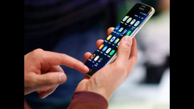 Kolkata cops warn netizens of WhatsApp fraud