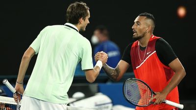 Nick Kyrgios falls to Daniil Medvedev in pulsating Australian Open encounter