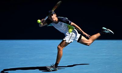 Sprightly Alex de Minaur races into Australian Open third round