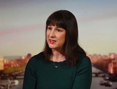 Shadow chancellor Rachel Reeves says Labour has ditched Corbynite past and is now ‘pro-business’