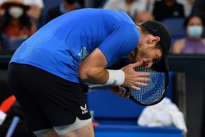 Weary Murray dumped out of Australian Open by qualifier