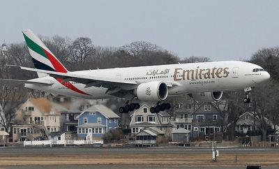 Long-haul carrier Emirates resumes Boeing 777 flights to US