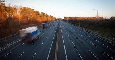 Police issue M1 statement after multi-vehicle crash closes road