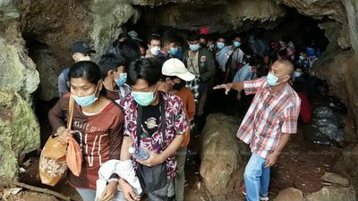 Illegal job seekers from Myanmar caught in Kanchanaburi