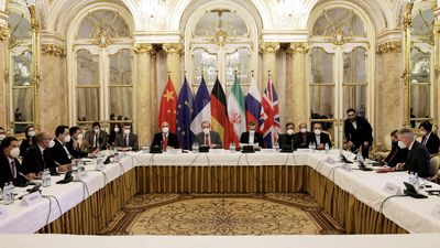 'Decisive' moment nears as West sees only weeks to salvage Iran nuclear deal