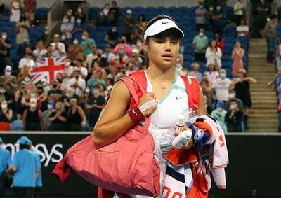 Emma Raducanu: Team tried to talk me out of playing Australian Open match because of blister