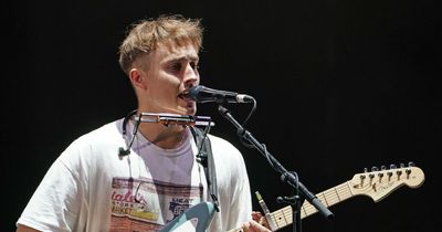Sam Fender vows to give Brit Award to Low Lights Tavern pub in North Shields if he wins