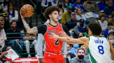 Report: Bulls Guard Lonzo Ball Suffers Meniscus Tear in Left Knee