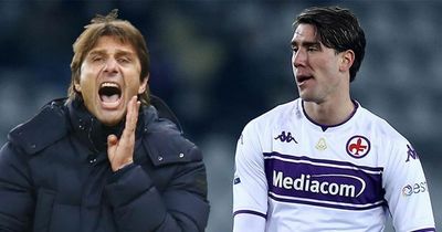 Antonio Conte reacts to Arsenal closing in on Dusan Vlahovic this transfer window