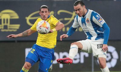 Cádiz cast off their anti-hero in yellow specs for uncertain future in La Liga