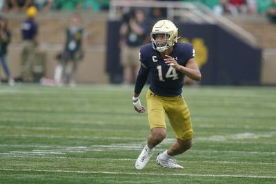 Texans select Notre Dame S Kyle Hamilton in CBS Sports mock draft