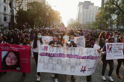 Murders in Mexico fall 3.6% in 2021, but femicides rise