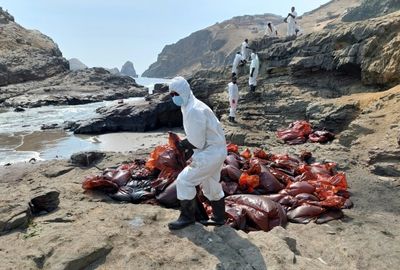 Traditional fishermen in despair over Peru oil spill