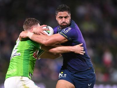 Storm's Bromwich seals Dolphins NRL deal