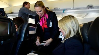 Qantas accused of taking 'the nuclear option' with flight attendants to 'blow up' their EBA