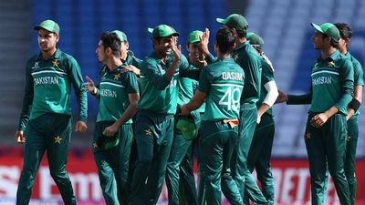 ICC U-19 World Cup: England, Pakistan cruise to quarterfinals; Bangladesh bounce back with win