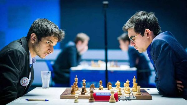 Tata Steel Chess 2022: Magnus Carlsen beats R Praggnanandhaa to grab lead;  Vidit Gujrathi suffers first defeat