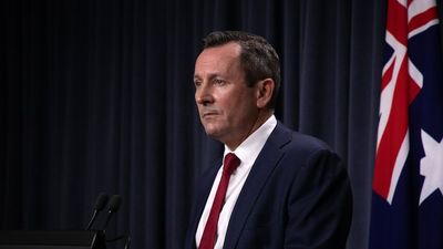 Seven new local WA COVID-19 cases emerge as Mark McGowan defends border opening delay