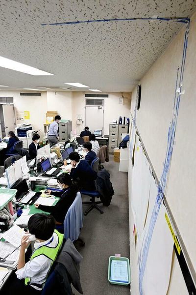 Japan's public health centers buckling as coronavirus infections skyrocket