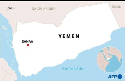 Dead, wounded in air strike on Yemen prison