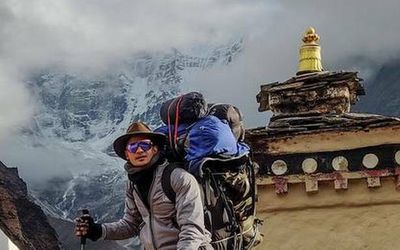 Visakhapatnam man treks Everest Base Camp in record time