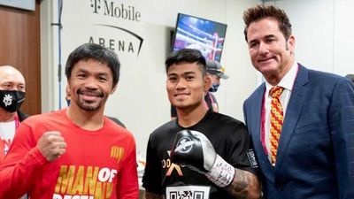 Mark Magsayo Vows To Beat Gary Russell Jr. 27 Years After Idol Manny Pacquiao’s Pro Debut