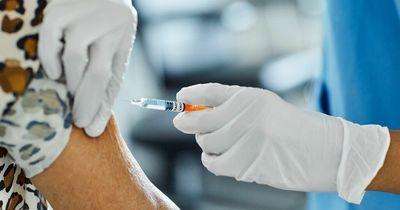 Unvaccinated nurse says 'losing my job is a risk I'm willing to take'