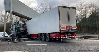 M8 crash wreaks travel chaos as lorry jackknifes with traffic at standstill