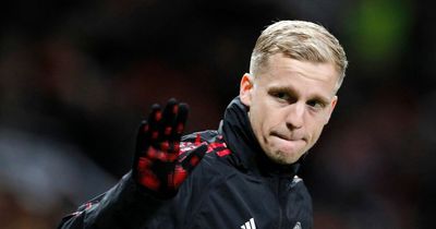 Donny van de Beek holds talks with three clubs as January transfer seems inevitable