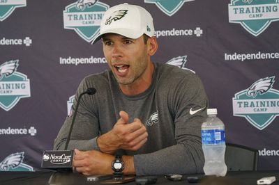 Eagles DC Jonathan Gannon appears to be the leading candidate for Texans’ head coaching job