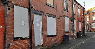 Police reveal why people are banned from entering three homes in Armley street