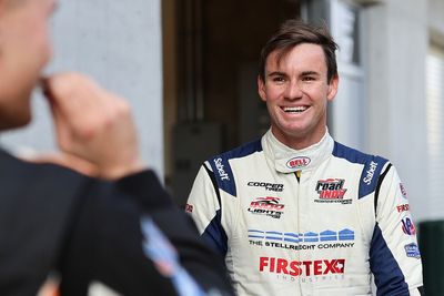 Kirkwood impressed after first IndyCar test with Foyt