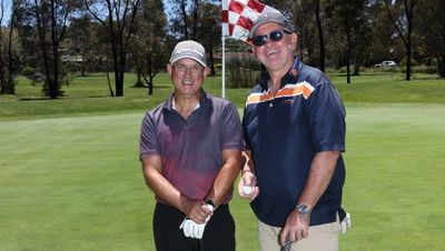 Canberra golfers tee off for Cancer Council ACT fundraiser