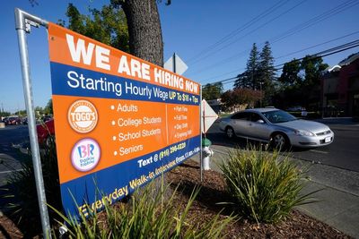 California jobless rate dips half-percentage point to 6.5%