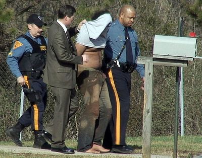 Sentence slashed in robbery that led to FBI agent's death