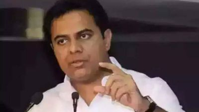 Telangana: KT Rama Rao seeks central govt’s support for textile sector