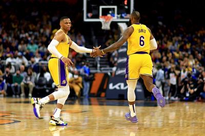 Lakers get needed win over Magic, Nets back on top in NBA's East