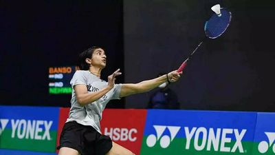 Malvika takes Aakarshi in stride, avenges India Open loss to enter Syed Modi semis
