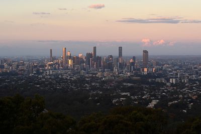 Australia's Queensland state says peak of Omicron two weeks away