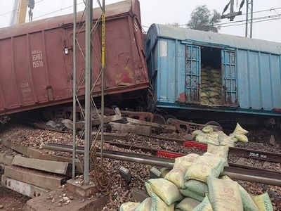 Rail traffic disrupted on Delhi-Mathura route as goods train derails in UP's Mathura