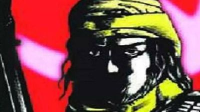 Maoists blow up, torch mobile towers in Jharkhand's Giridih