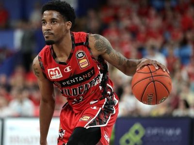 Wildcats surge in NBL win over Hawks