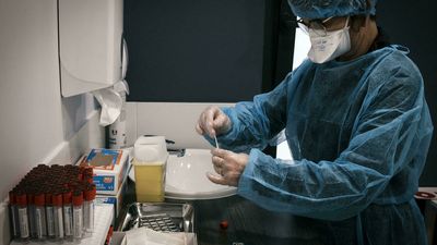 Scientists scrutinise characteristics of new Omicron sub-variant BA.2