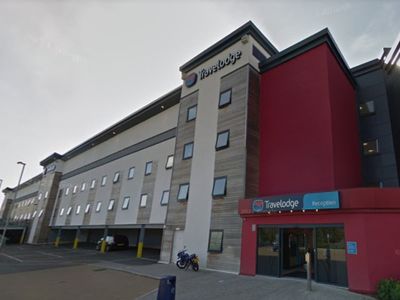 Robot vacuum cleaner escapes Cambridge hotel