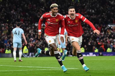 Marcus Rashford strikes in stoppage time as Man Utd snatch victory over West Ham