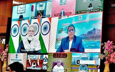 Prime Minister interacts with Yadgir DC on ‘aspirational district’ initiative