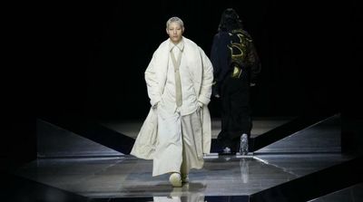 Hermes Style Has 1980s Kick, Loewe Goes Conceptual in Paris