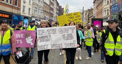 The sassy way Cardiff diners reacted when Covid protester tried to tell them what to do